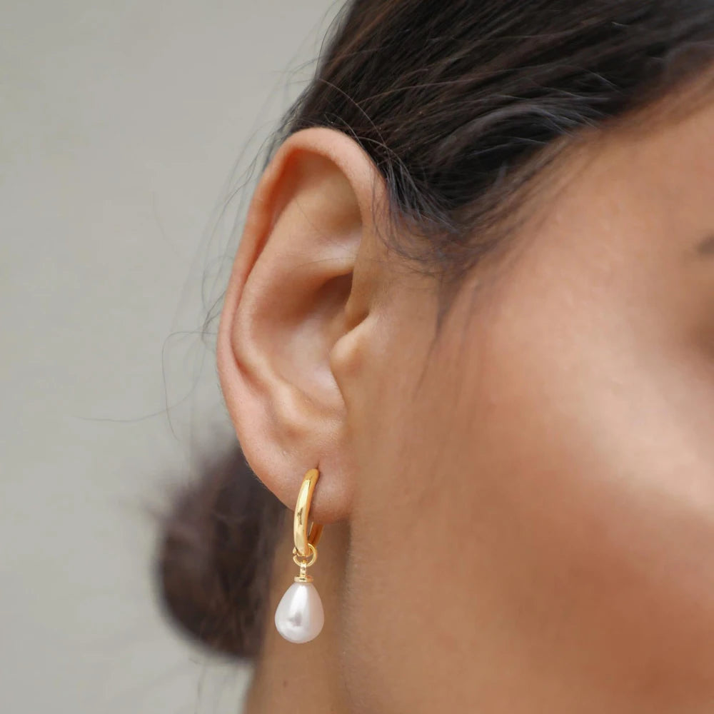 14K Elegant Pearl Hoops